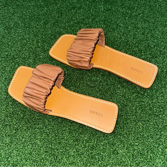 STAUD Women's Nina Ruched Slide Sandal - Picture 4 of 5